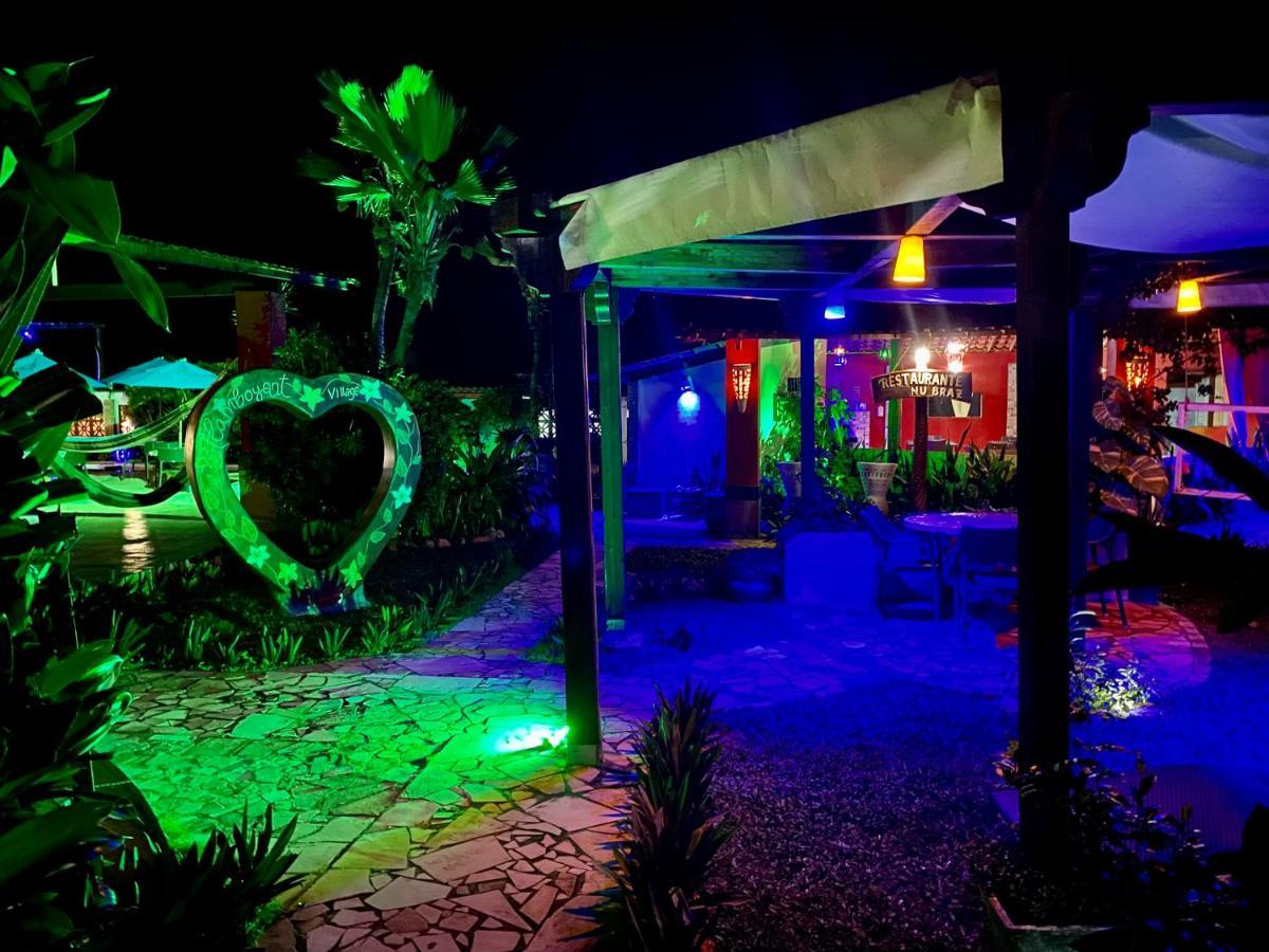 Pousada Flamboyant Village - Praia Das Fontes - 50Mt Da Gruta Mae D'Agua (Adults Only) ベベリベ エクステリア 写真